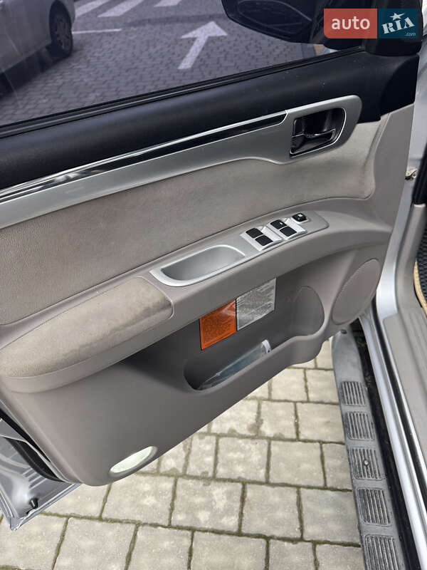 Внедорожник / Кроссовер Mitsubishi Pajero Sport 2013 в Ивано-Франковске фото 22 Внедорожник / Кроссовер Mitsubishi Pajero Sport 2013 в Ивано-Франковске