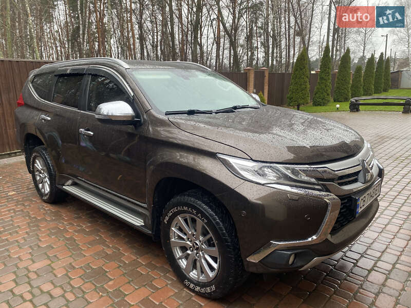 Mitsubishi Pajero Sport 2019