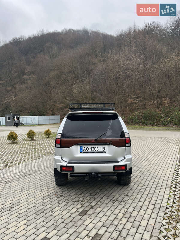 Внедорожник / Кроссовер Mitsubishi Pajero Sport 2002 в Сваляве