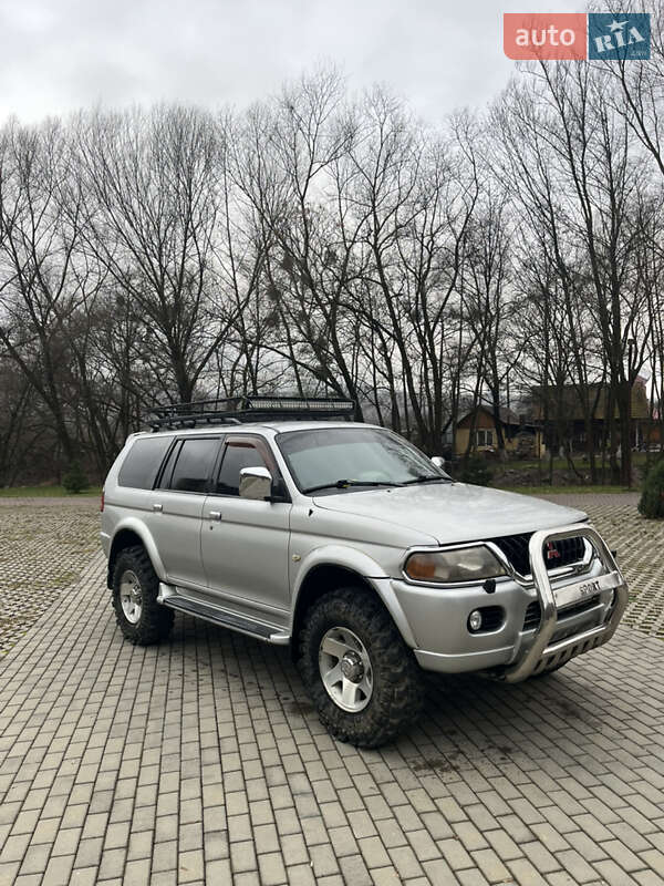 Внедорожник / Кроссовер Mitsubishi Pajero Sport 2002 в Сваляве