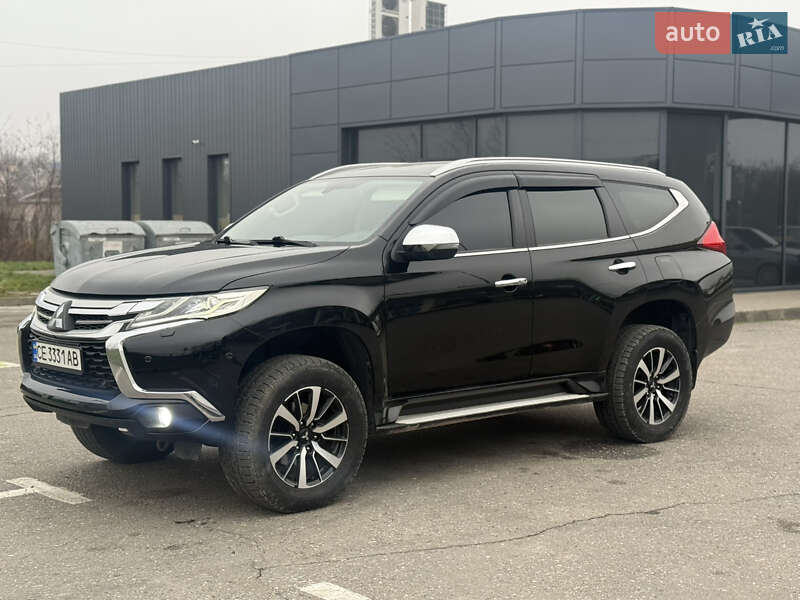 Внедорожник / Кроссовер Mitsubishi Pajero Sport 2016 в Новоднестровске фото 4 Внедорожник / Кроссовер Mitsubishi Pajero Sport 2016 в Новоднестровске