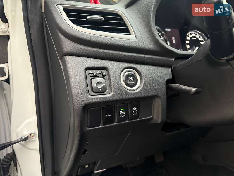 Внедорожник / Кроссовер Mitsubishi Pajero Sport 2019 в Киеве