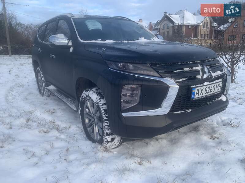 Внедорожник / Кроссовер Mitsubishi Pajero Sport 2021 в Полтаве