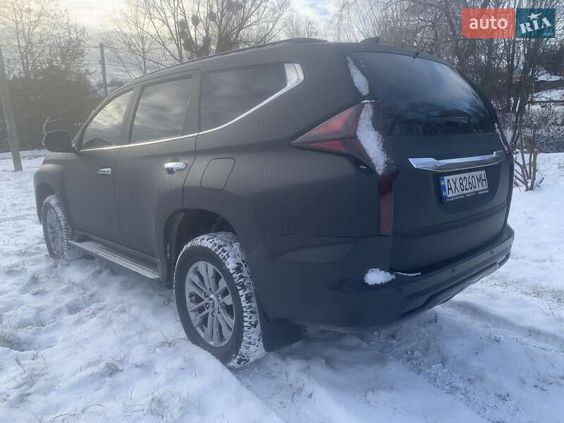 Внедорожник / Кроссовер Mitsubishi Pajero Sport 2021 в Полтаве