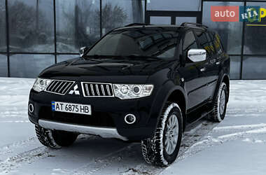 Внедорожник / Кроссовер Mitsubishi Pajero Sport 2012 в Ивано-Франковске