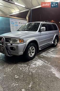 Позашляховик / Кросовер Mitsubishi Pajero Sport 2005 в Харкові
