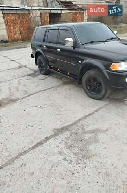 Внедорожник / Кроссовер Mitsubishi Pajero Sport 2005 в Одессе