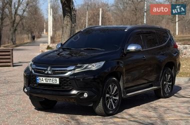 Внедорожник / Кроссовер Mitsubishi Pajero Sport 2017 в Кропивницком