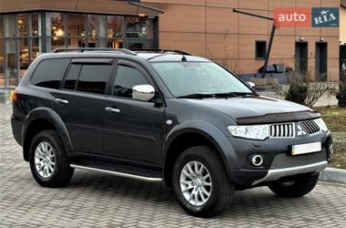 Позашляховик / Кросовер Mitsubishi Pajero Sport 2012 в Дніпрі