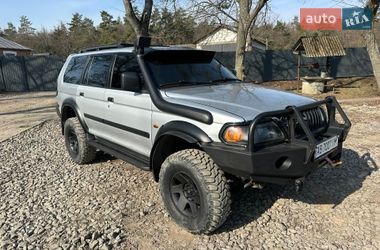 Позашляховик / Кросовер Mitsubishi Pajero Sport 2002 в Немирові
