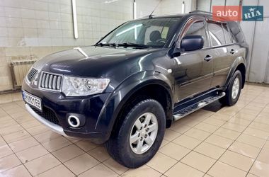 Внедорожник / Кроссовер Mitsubishi Pajero Sport 2010 в Сумах