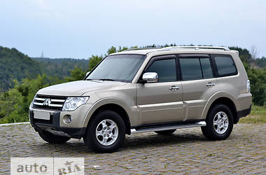 Внедорожник / Кроссовер Mitsubishi Pajero Wagon 2008 в Житомире