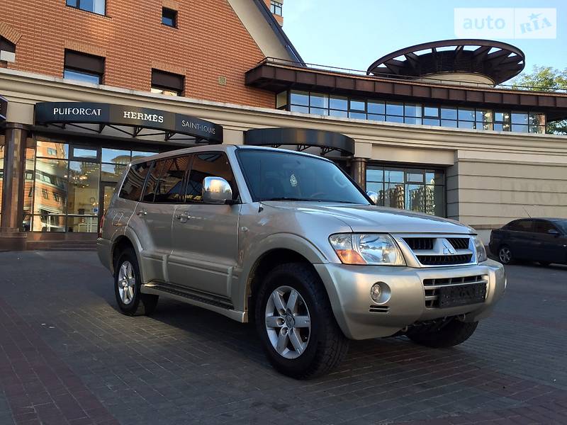 Внедорожник / Кроссовер Mitsubishi Pajero Wagon 2007 в Киеве