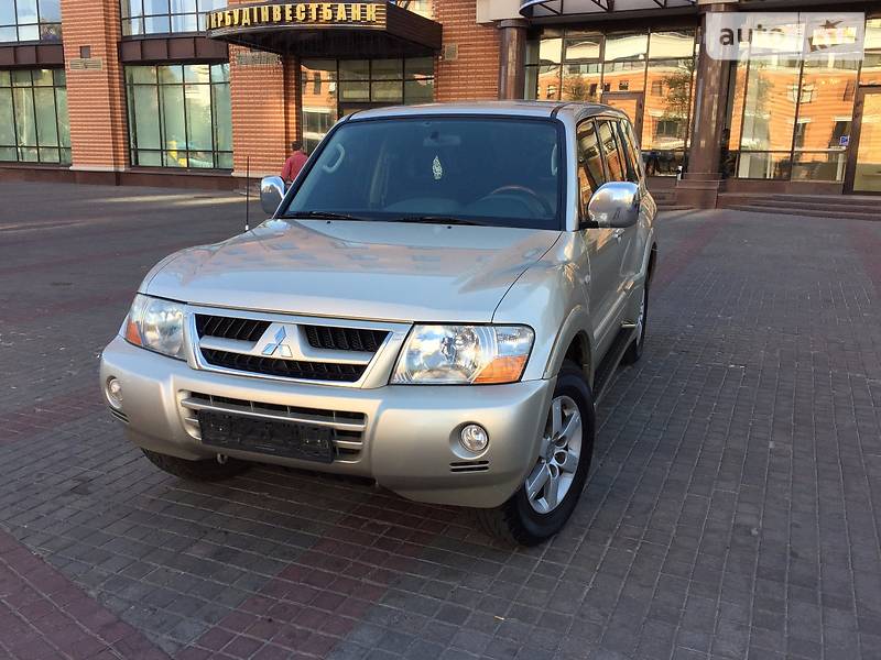 Внедорожник / Кроссовер Mitsubishi Pajero Wagon 2006 в Киеве
