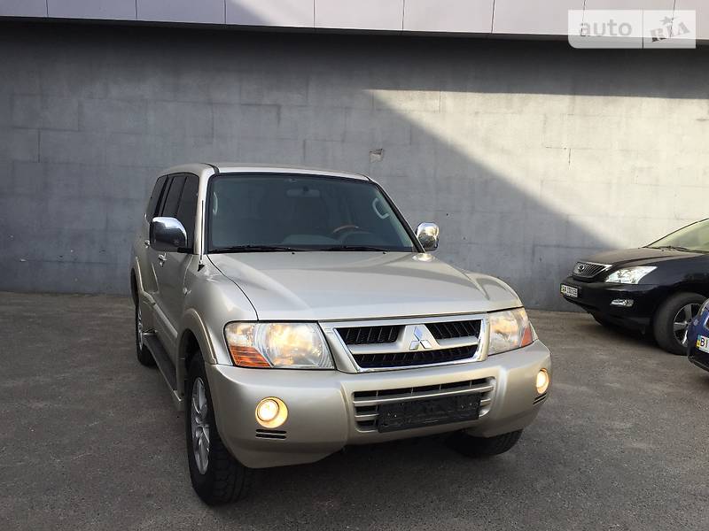 Внедорожник / Кроссовер Mitsubishi Pajero Wagon 2006 в Киеве
