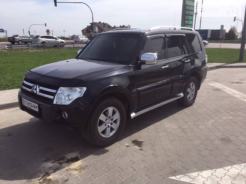 Mitsubishi Pajero 2007 року