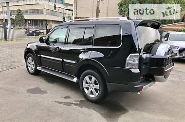 Внедорожник / Кроссовер Mitsubishi Pajero Wagon 2008 в Киеве