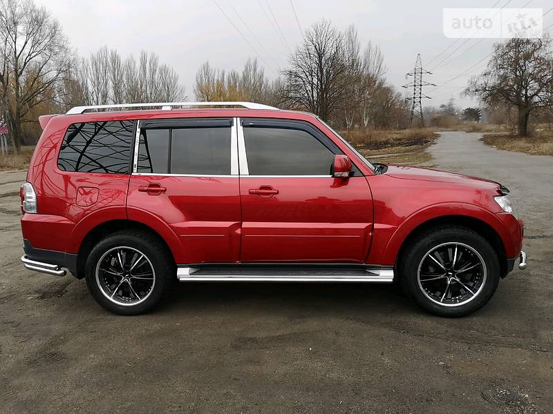 Внедорожник / Кроссовер Mitsubishi Pajero Wagon 2010 в Запорожье