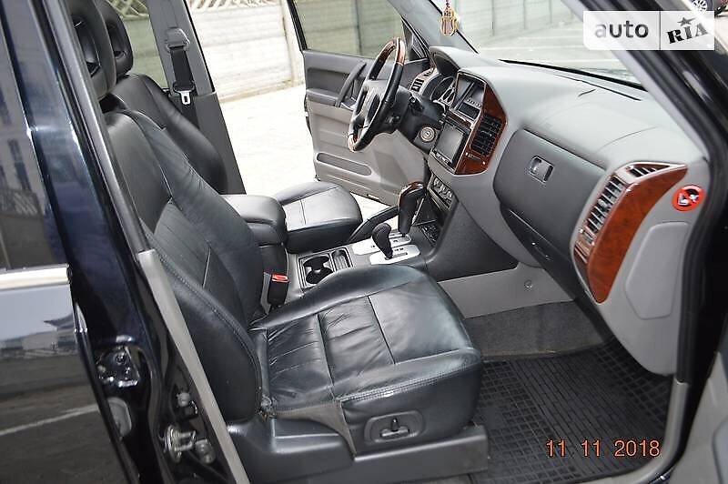 Позашляховик / Кросовер Mitsubishi Pajero Wagon 2006 в Кременчуці