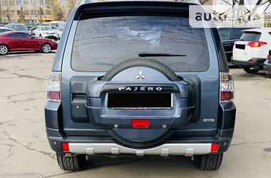 Позашляховик / Кросовер Mitsubishi Pajero Wagon 2007 в 