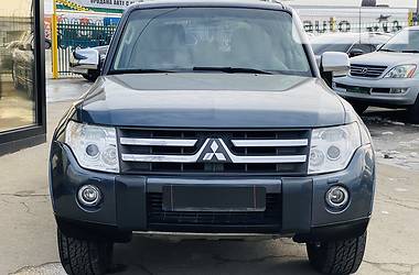 Позашляховик / Кросовер Mitsubishi Pajero Wagon 2007 в 