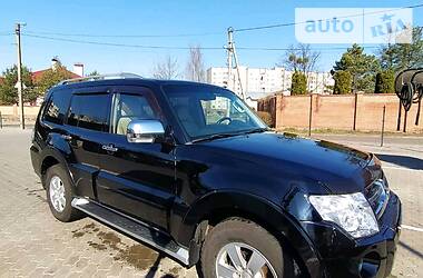 Внедорожник / Кроссовер Mitsubishi Pajero Wagon 2007 в 