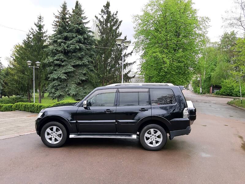 Позашляховик / Кросовер Mitsubishi Pajero Wagon 2008 в Житомирі