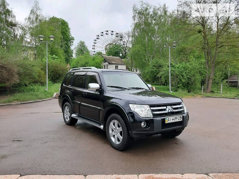 Позашляховик / Кросовер Mitsubishi Pajero Wagon 2008 в Житомирі