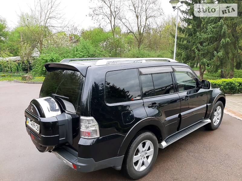 Позашляховик / Кросовер Mitsubishi Pajero Wagon 2008 в Житомирі