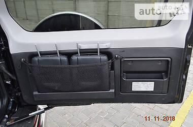 Позашляховик / Кросовер Mitsubishi Pajero Wagon 2006 в 