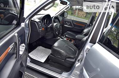 Позашляховик / Кросовер Mitsubishi Pajero Wagon 2007 в 