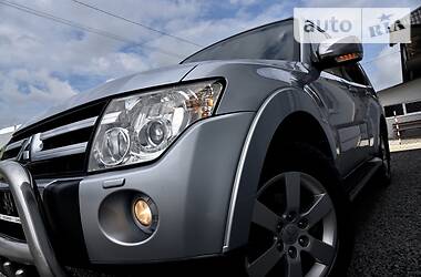 Позашляховик / Кросовер Mitsubishi Pajero Wagon 2007 в 