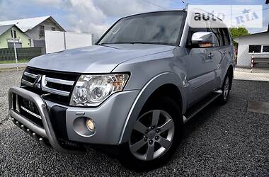 Позашляховик / Кросовер Mitsubishi Pajero Wagon 2007 в 