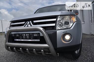 Позашляховик / Кросовер Mitsubishi Pajero Wagon 2007 в 