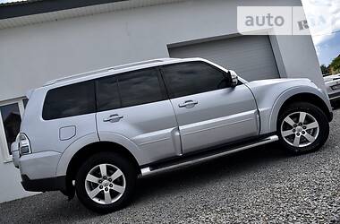 Позашляховик / Кросовер Mitsubishi Pajero Wagon 2007 в 
