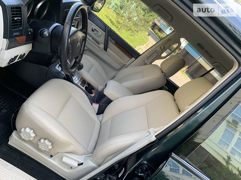 Позашляховик / Кросовер Mitsubishi Pajero Wagon 2008 в Івано-Франківську