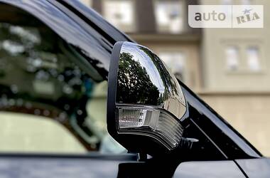 Позашляховик / Кросовер Mitsubishi Pajero Wagon 2015 в 