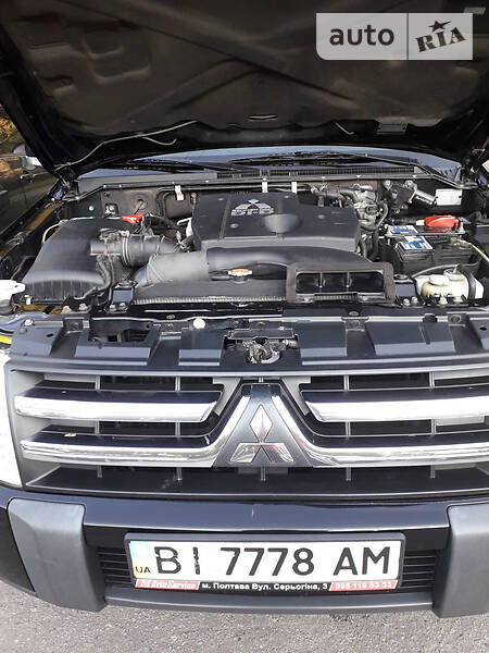 Позашляховик / Кросовер Mitsubishi Pajero Wagon 2008 в Полтаві