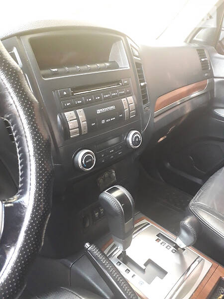 Позашляховик / Кросовер Mitsubishi Pajero Wagon 2008 в Полтаві
