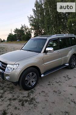 Mitsubishi Pajero Wagon 2008