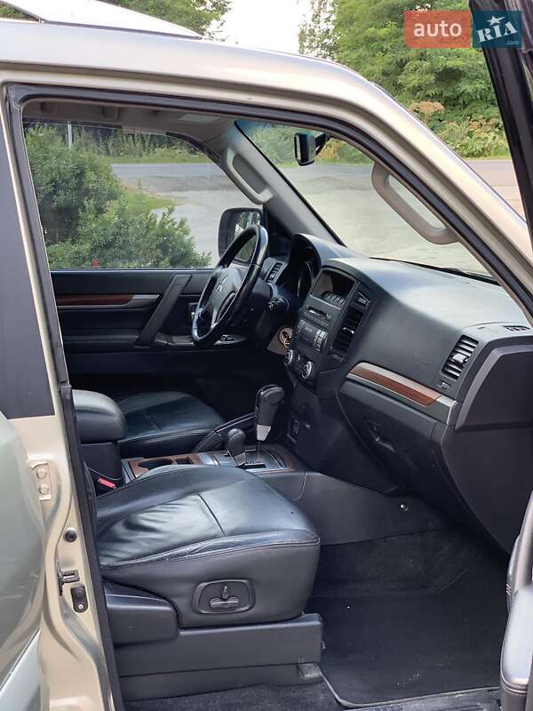 Позашляховик / Кросовер Mitsubishi Pajero Wagon 2008 в Хмельницькому