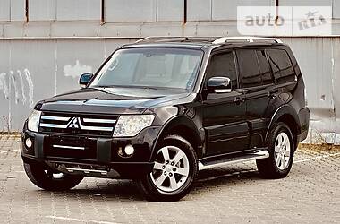 Mitsubishi Pajero Wagon 2009