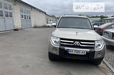 Mitsubishi Pajero Wagon 2007