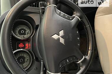 Позашляховик / Кросовер Mitsubishi Pajero Wagon 2012 в 