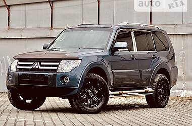 Позашляховик / Кросовер Mitsubishi Pajero Wagon 2008 в 
