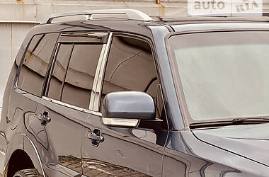 Позашляховик / Кросовер Mitsubishi Pajero Wagon 2008 в 