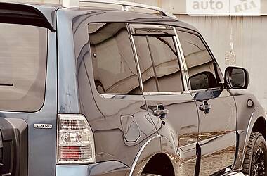 Позашляховик / Кросовер Mitsubishi Pajero Wagon 2008 в 