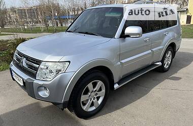 Mitsubishi Pajero Wagon 2007