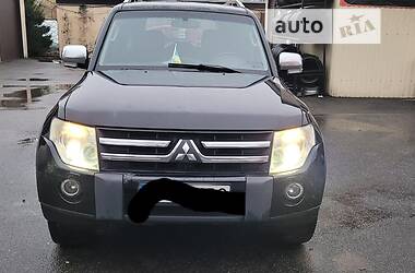 Внедорожник / Кроссовер Mitsubishi Pajero Wagon 2008 в Тячеве