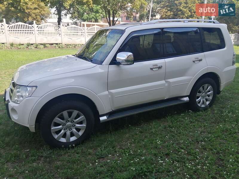 Внедорожник / Кроссовер Mitsubishi Pajero Wagon 2011 в Великой Александровке фото 24 Внедорожник / Кроссовер Mitsubishi Pajero Wagon 2011 в Великой Александровке